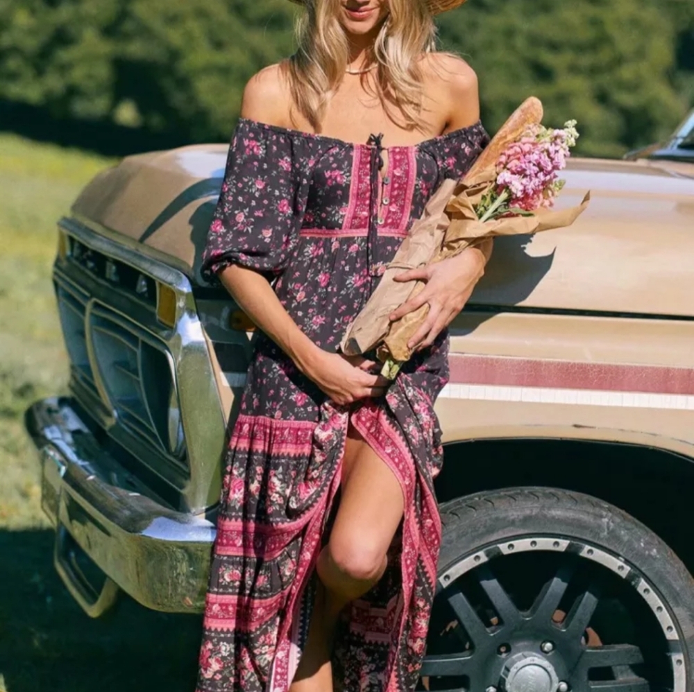 Floral Off-Shoulder Maxi Dress
